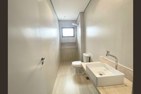 Banheiro da Semi Suíte de casa à venda com 4 quartos, 285m² em Padre Eustáquio, Belo Horizonte