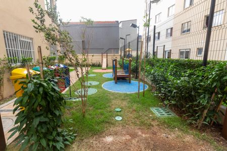 Apartamento à venda com 43m², 2 quartos e sem vaga Apartamento à venda com 43m², 2 quartos e sem vagaÁrea comum - Playground