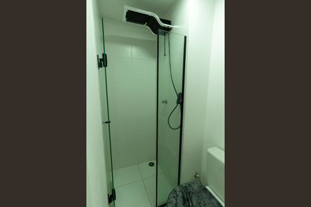 Apartamento à venda com 43m², 2 quartos e sem vaga Apartamento à venda com 43m², 2 quartos e sem vagaBanheiro Social