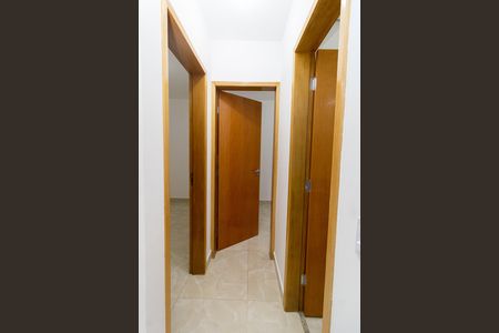 Apartamento para alugar com 41m², 2 quartos e sem vaga Apartamento para alugar com 41m², 2 quartos e sem vagaCorredor