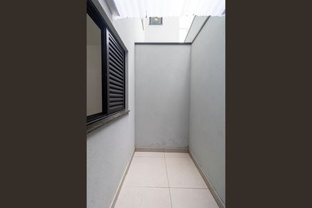 Apartamento para alugar com 41m², 2 quartos e sem vaga Apartamento para alugar com 41m², 2 quartos e sem vagaÁrea de Serviço