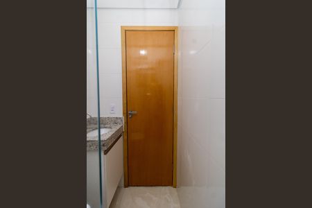 Apartamento para alugar com 41m², 2 quartos e sem vaga Apartamento para alugar com 41m², 2 quartos e sem vagaBanheiro