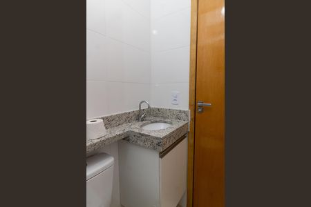 Banheiro de apartamento para alugar com 2 quartos, 41m² em Vila Constança, São Paulo