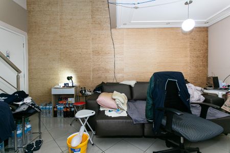 Apartamento à venda com 72m², 2 quartos e 2 vagasSala