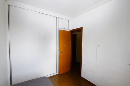 Apartamento à venda com 85m², 3 quartos e 2 vagasQuarto 1