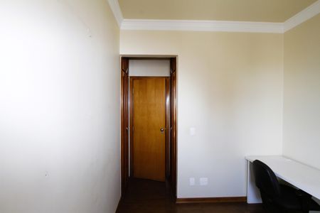 Apartamento à venda com 85m², 3 quartos e 2 vagasQuarto 1