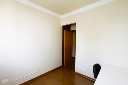 Quarto 1 de apartamento à venda com 3 quartos, 85m² em Buritis, Belo Horizonte