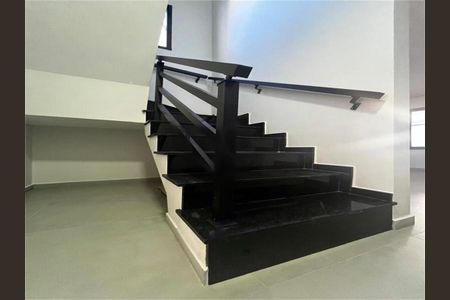 Casa à venda com 164m², 3 quartos e 4 vagas