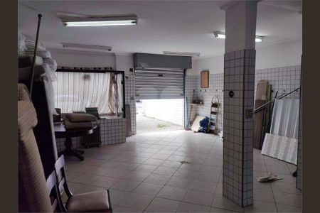 Casa à venda com 1 quarto, 181m² em Santo Amaro, São Paulo