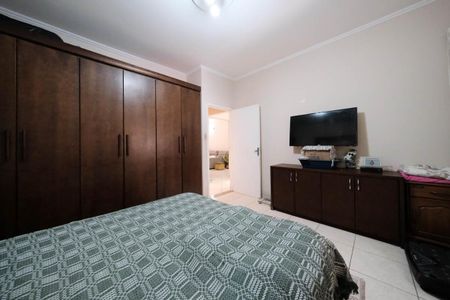 Casa à venda com 220m², 4 quartos e 3 vagasSuíte