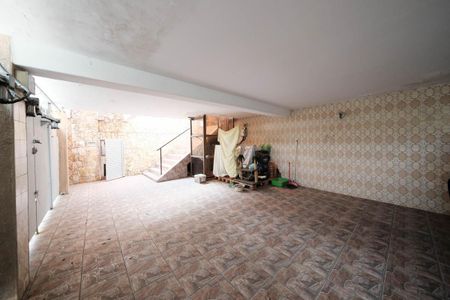 Casa à venda com 220m², 4 quartos e 3 vagasGaragem