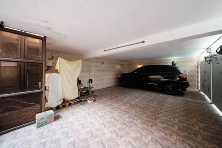 Casa à venda com 220m², 4 quartos e 3 vagasGaragem