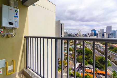 Varanda de kitnet/studio para alugar com 1 quarto, 24m² em Vila Cordeiro, São Paulo