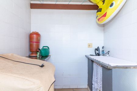 Apartamento à venda com 79m², 3 quartos e 1 vagaÁrea de Serviço