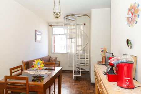 Sala de apartamento à venda com 3 quartos, 79m² em Grajaú, Belo Horizonte