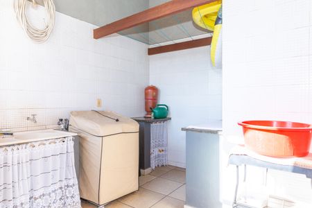 Apartamento à venda com 79m², 3 quartos e 1 vagaÁrea de Serviço