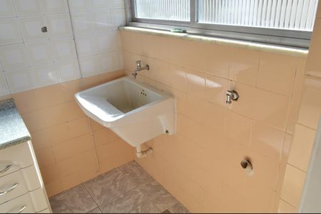 Apartamento à venda com 69m², 2 quartos e 1 vagaÁrea de Serviço