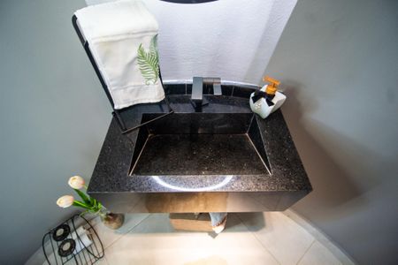 Casa de condomínio para alugar com 800m², 3 quartos e 10 vagasLavabo