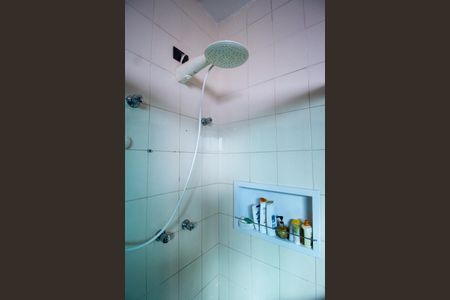 Casa de condomínio para alugar com 800m², 3 quartos e 10 vagasBanheiro da Suíte 2