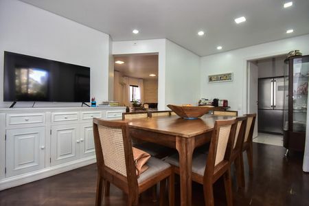 Apartamento à venda com 160m², 3 quartos e 3 vagasSala de Jantar