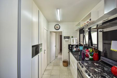 Apartamento à venda com 160m², 3 quartos e 3 vagasCozinha