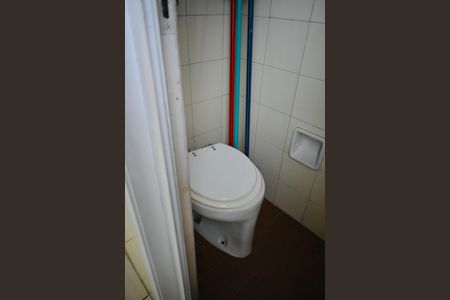 Apartamento à venda com 50m², 2 quartos e 1 vaga Apartamento à venda com 50m², 2 quartos e 1 vagaBanheiro de Serviço