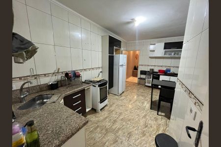 Casa à venda com 100m², 2 quartos e 1 vagaCozinha