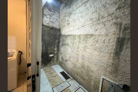 Casa à venda com 100m², 2 quartos e 1 vagaÁrea Externa