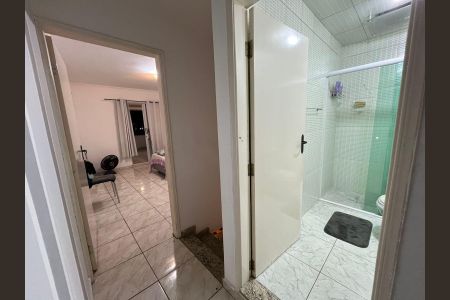 Casa à venda com 100m², 2 quartos e 1 vagaCorredor