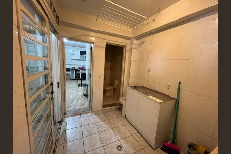 Casa à venda com 100m², 2 quartos e 1 vagaÁrea de Serviço
