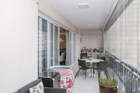 Sacada de apartamento para alugar com 3 quartos, 255m² em Perdizes, São Paulo