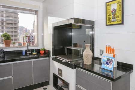 Apartamento para alugar com 255m², 3 quartos e 4 vagas Apartamento para alugar com 255m², 3 quartos e 4 vagasCozinha