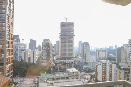 Apartamento para alugar com 255m², 3 quartos e 4 vagas Apartamento para alugar com 255m², 3 quartos e 4 vagasVista da Suíte 2