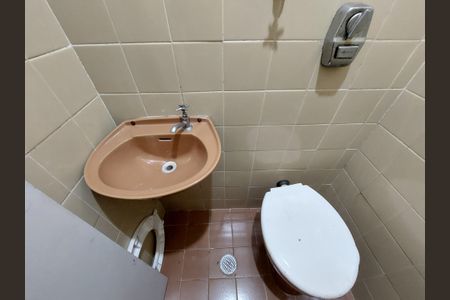 Apartamento para alugar com 56m², 2 quartos e 1 vagaBanheiro na Área de Serviço