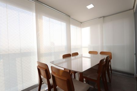 Apartamento à venda com 99m², 2 quartos e 2 vagasSala de Jantar