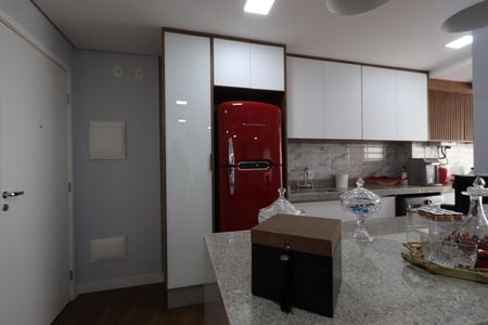 Apartamento à venda com 99m², 2 quartos e 2 vagasCozinha e Área de Serviço