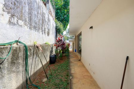 Casa para alugar com 750m², 3 quartos e 3 vagas Casa para alugar com 750m², 3 quartos e 3 vagasÁrea comum