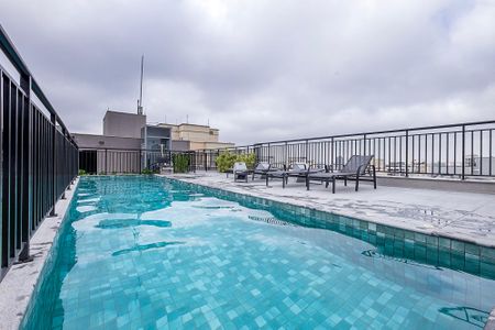 Studio para alugar com 26m², 1 quarto e sem vagaPiscina