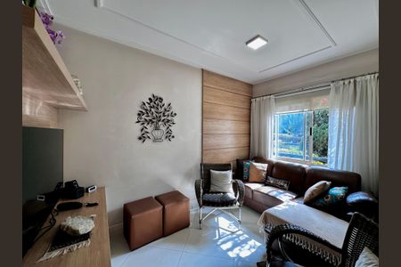 Casa de condomínio para alugar com 180m², 3 quartos e 3 vagasSala