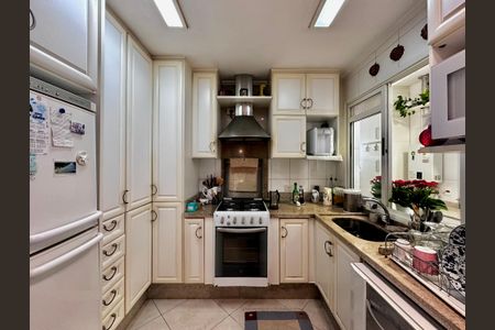 Casa de condomínio para alugar com 180m², 3 quartos e 3 vagasCozinha