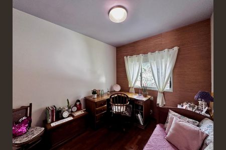 Casa de condomínio para alugar com 180m², 3 quartos e 3 vagasSuíte 3