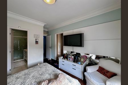 Casa de condomínio para alugar com 180m², 3 quartos e 3 vagasSuíte 1