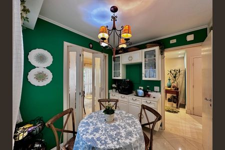 Casa de condomínio para alugar com 180m², 3 quartos e 3 vagasCozinha