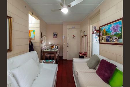 Sala de apartamento à venda com 1 quarto, 44m² em Vila Nova, Porto Alegre