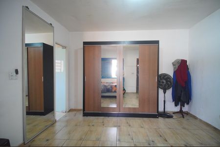 Casa para alugar com 130m², 2 quartos e 2 vagasSuíte 2