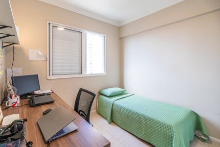 Apartamento à venda com 62m², 2 quartos e 2 vagasQuarto 2