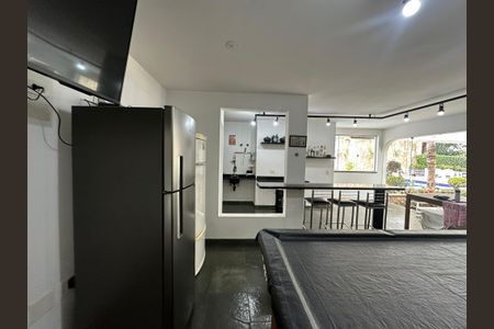 Casa à venda com 700m², 4 quartos e 4 vagas Casa à venda com 700m², 4 quartos e 4 vagasChurrasqueira