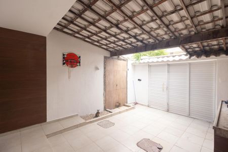 Quintal de casa à venda com 2 quartos, 96m² em Campo Grande, Rio de Janeiro