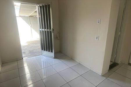 Sala de casa para alugar com 1 quarto, 90m² em Vila Leopoldina, Duque de Caxias