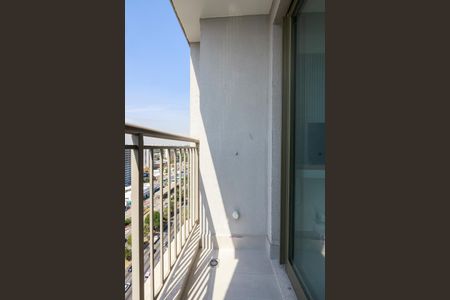 Apartamento para alugar com 33m², 1 quarto e sem vaga Apartamento para alugar com 33m², 1 quarto e sem vagaVaranda